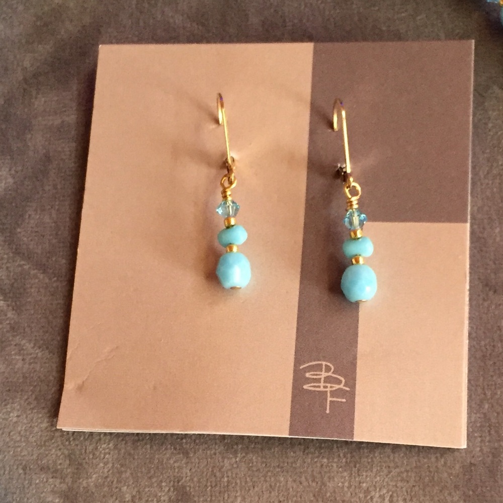Handmade beaded earrings - Picture 1 of 1
